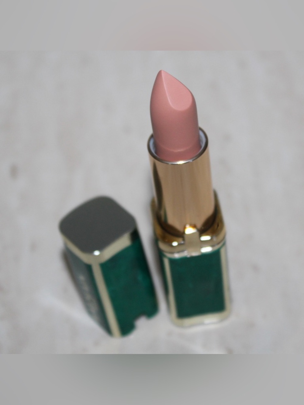 L'Oréal x Balmain 'Urban Safari' Matte Color Riche Nude Lipstick (NWOB) - Picture 10 of 16